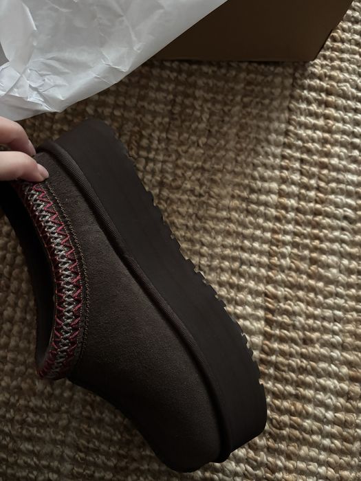 Tazz UGG noi marimea 38