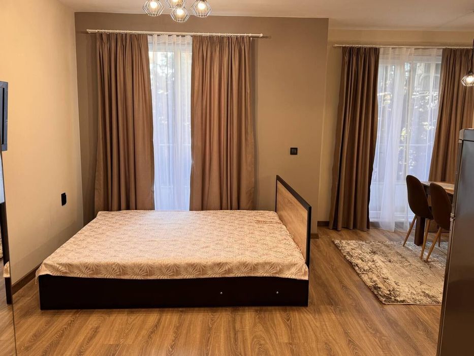 Дава се под наем Едностаен апартамент в Бургас, Сарафово - 37 кв.м за 357 € - Снимка #1