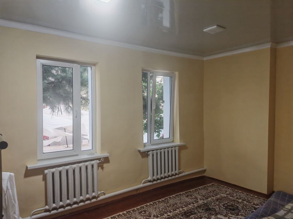 Сдаётся комната в частном доме 800000.