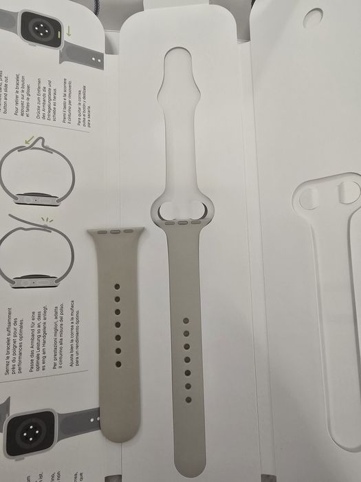 Apple Watch Series 7 GPS, 41mm - Starlight Aluminium Case