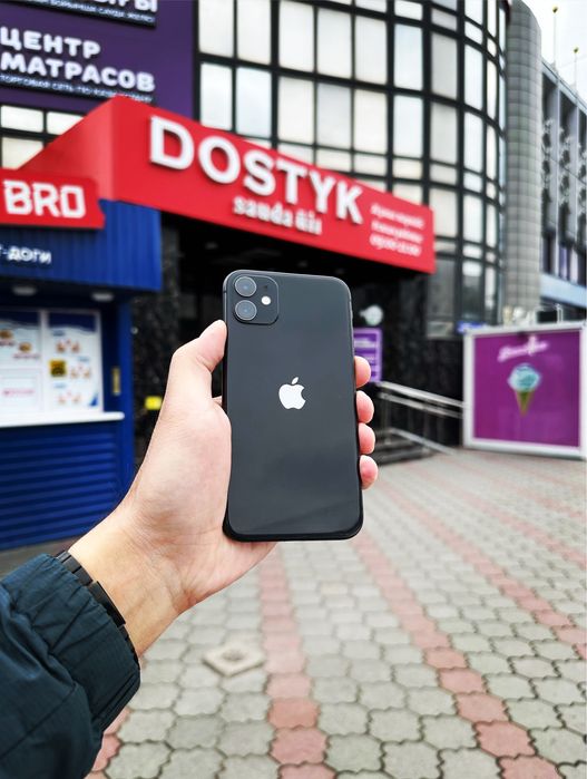 Продам iPhone 11 в идеале 128gb