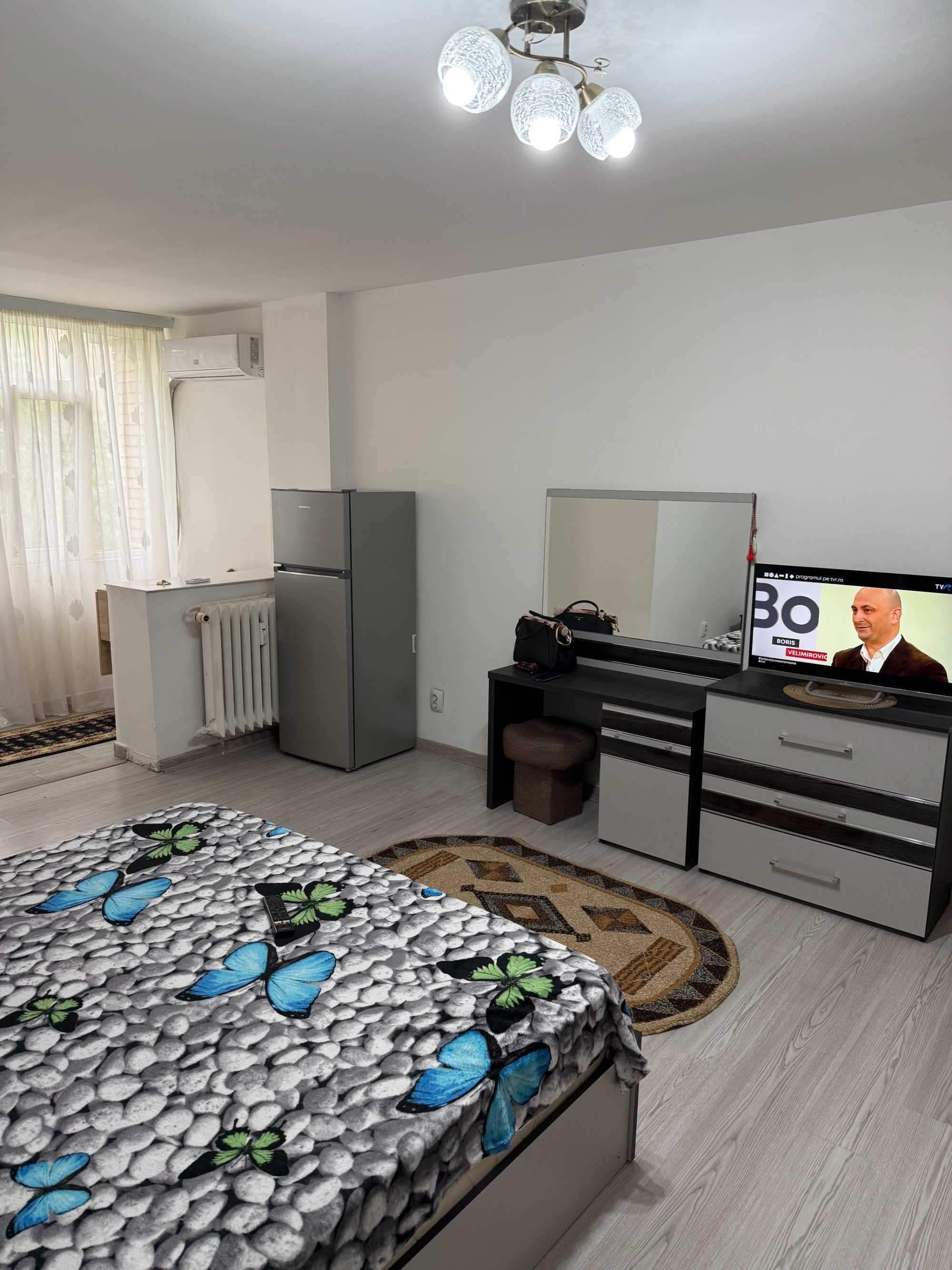 apartament 1 camera flora