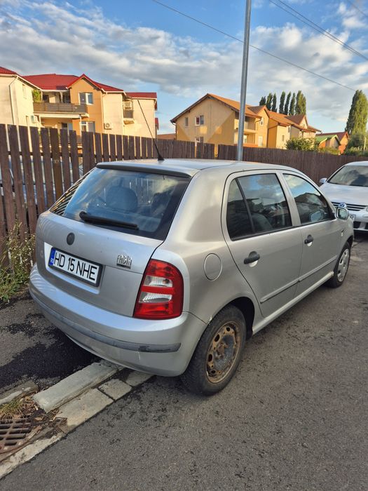 Vand Skoda Fabia 1.4 benzina stare buna