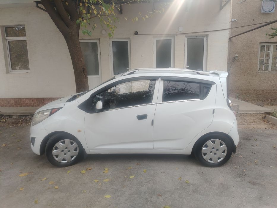 Спарк 2013 (Срочна) сотилади