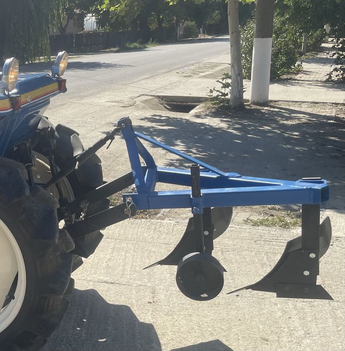 Plug 2 brazde PP2 de Craiova plug pe sina