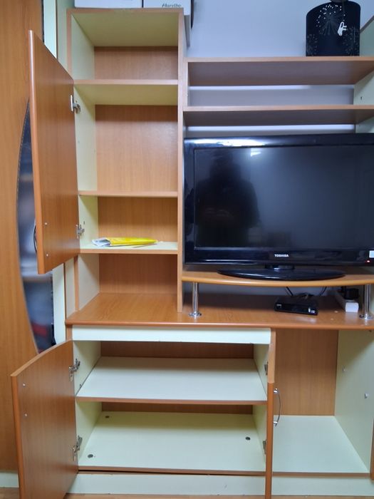 Vând Mobile din pal