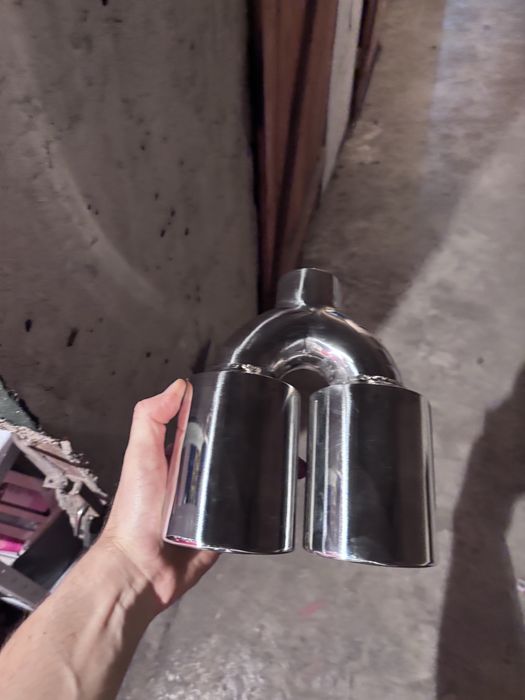 Продавам 2бр накрайници за изпускателна система