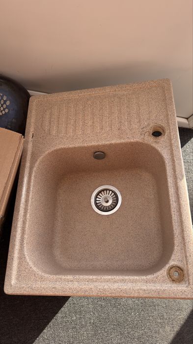 Мойка кухонная из искусственного камня
