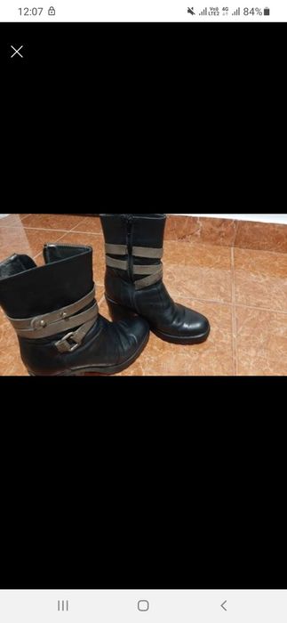 Vând ghete piele cu toc gros