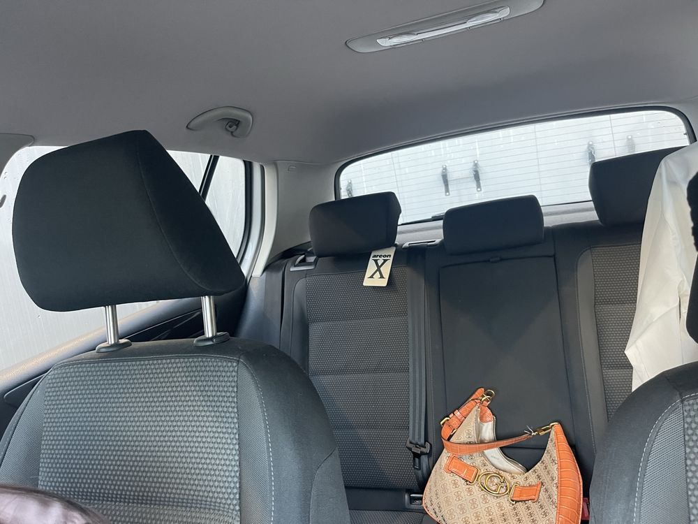 Volkswagen Golf 1.6 TDI
