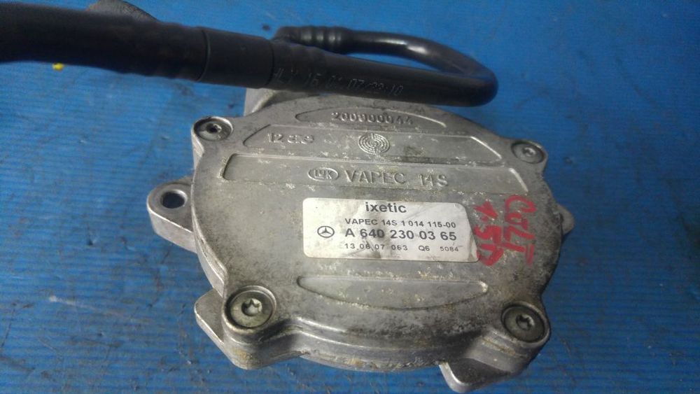 pompa vacuum 1.5 cdi 639939 smart forfour 454 mitsubishi colt 6 mercedes w169  a6402300365