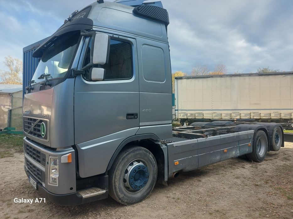 Camion Volvo FH12