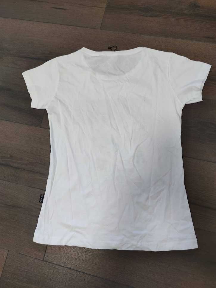 Дамска тениска размер С
