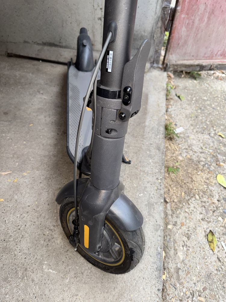 Ninebot KickScooter MAX G30 – перфектно състояние