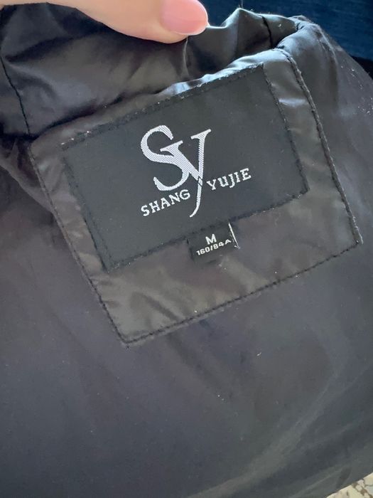 Продам зимнюю куртку