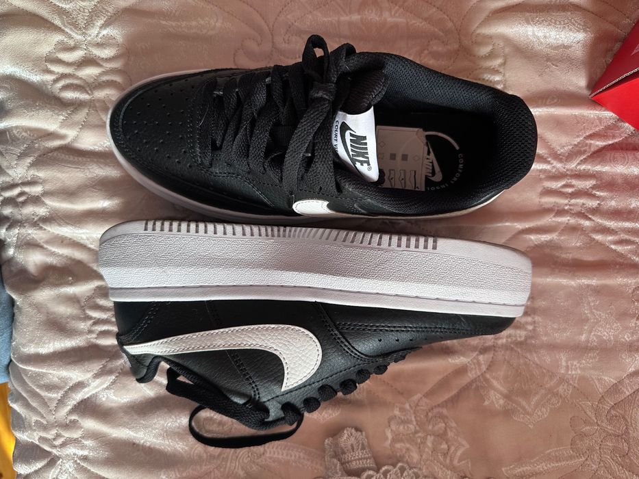 Nike кроссовки из Лондона