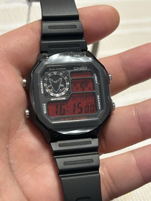 Предлагам часовници по поръчка от Модела Casio AE1200