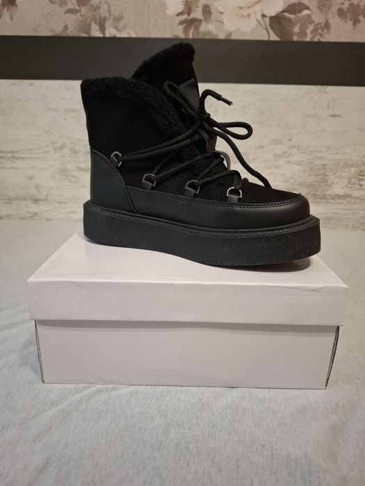 Топли дамски боти