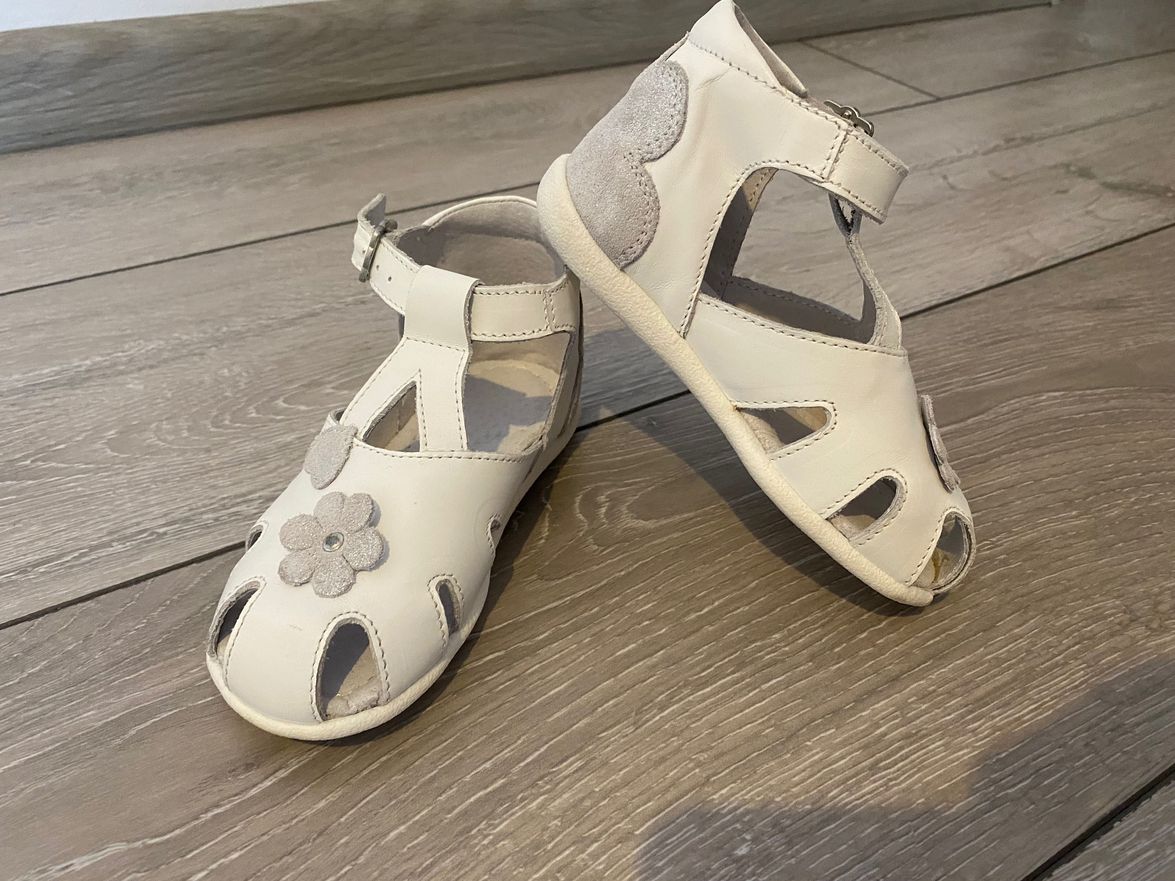 Sandale hokide albe - măsura 24
