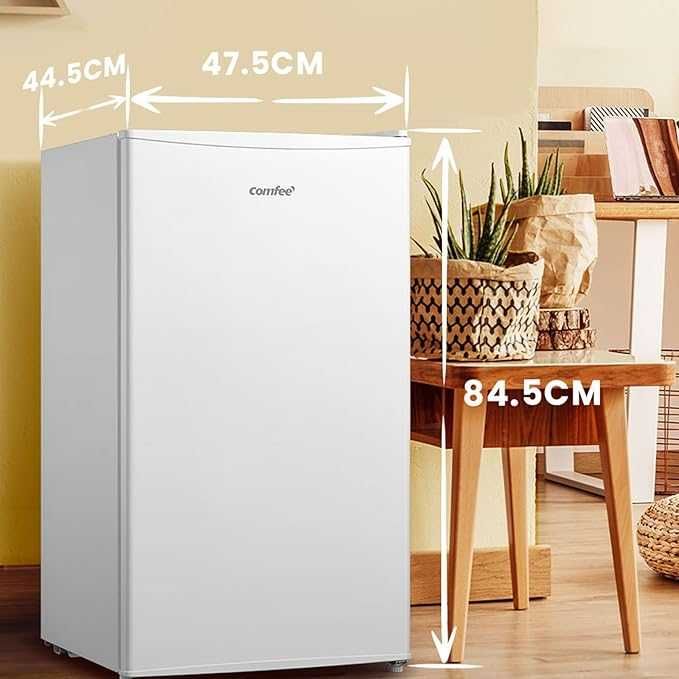 Хладилник Comfee Refrigirator 80L (RCD115WH2) с лек транспортен дефект