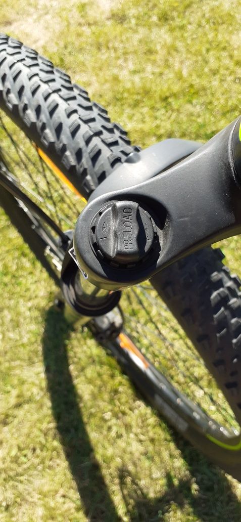 Scott Aspect 29"