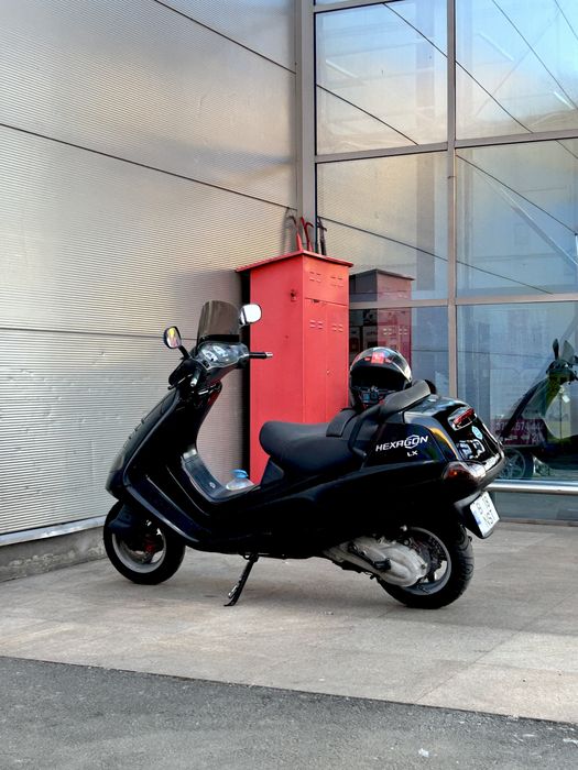 Piaggio hexagon 125 LX