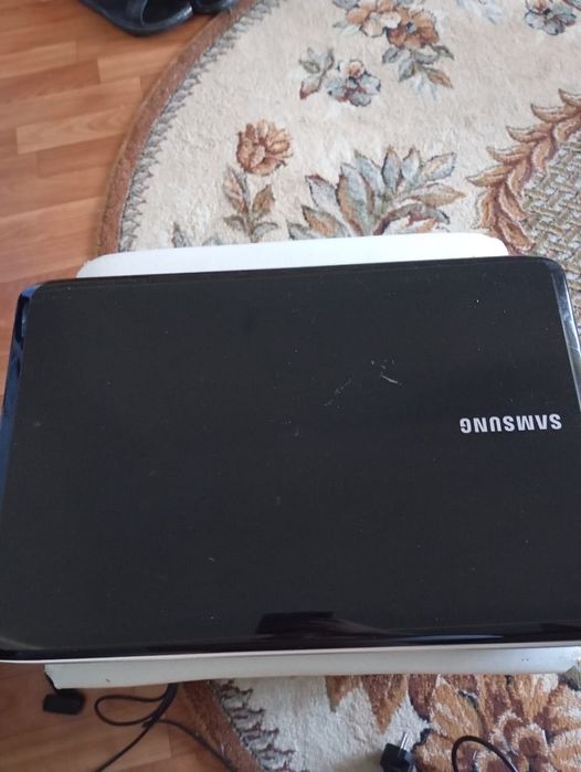 Продам ноутбук фирмы “Samsung”