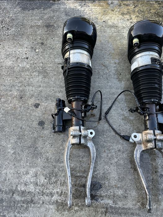 Perna aer / Amortizor pneumatic BMW Seria 7 G11, G12 Xdrive