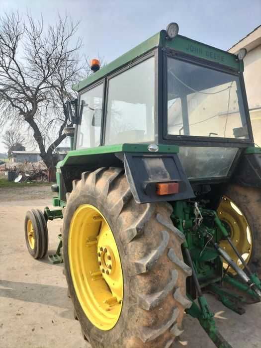 Tractor john deere model 3040