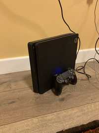 Playstation 4 slim + 50 игр