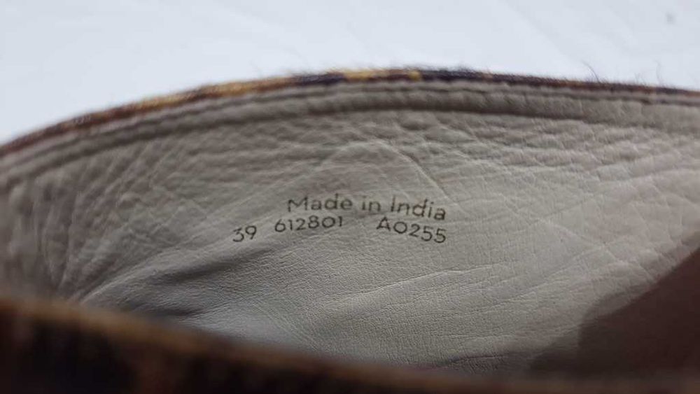 Ghete trendy full piele de la BODEN marimea 38-38,5