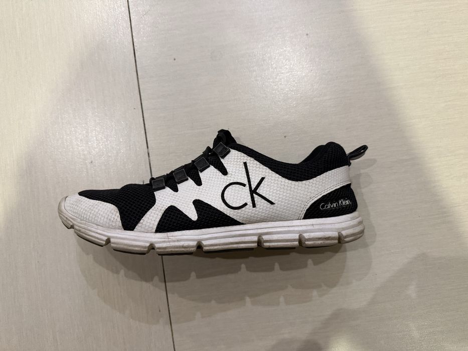 Оригинални обувки