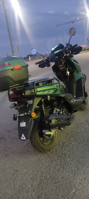 Скутер новый 150куб