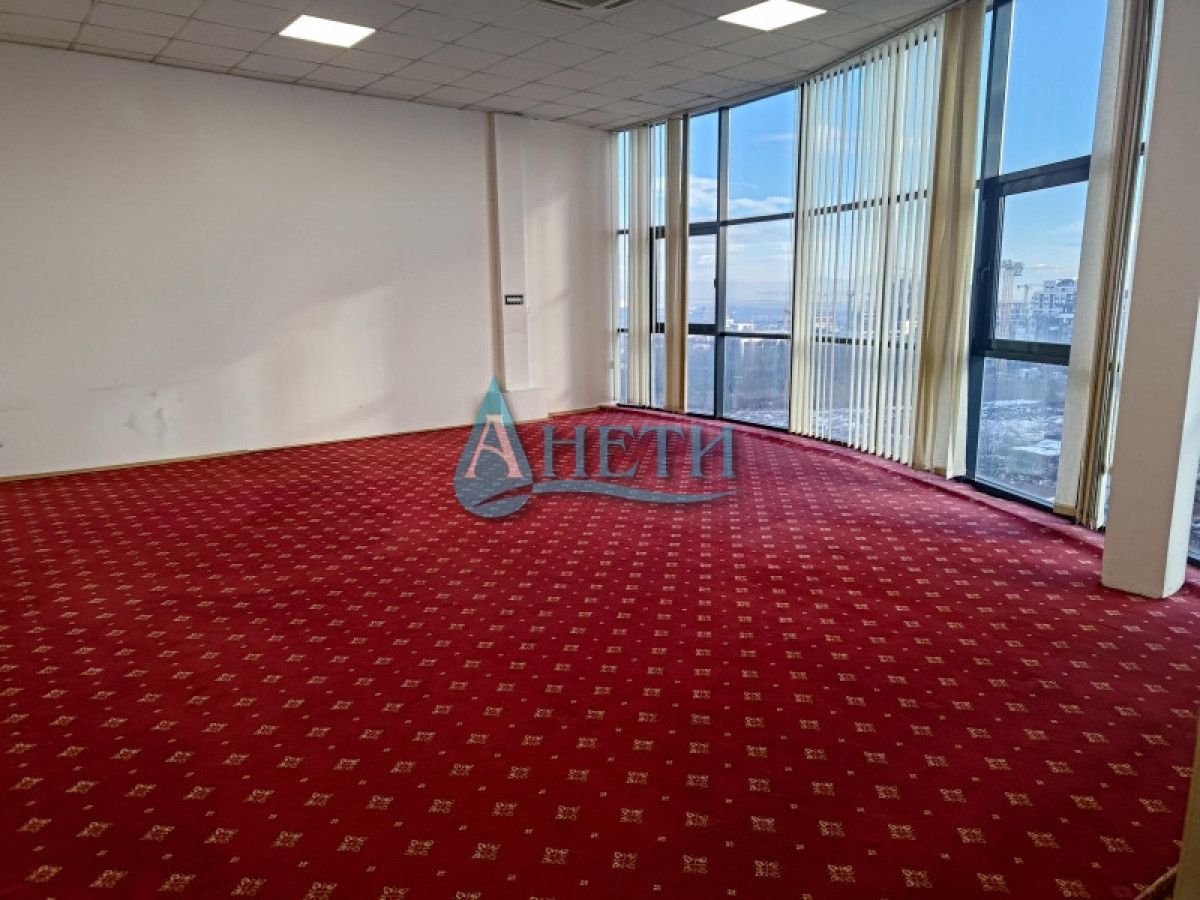 Дава се под наем Офис в София, Кръстова вада - 200 кв.м за 1000 € - Снимка #6