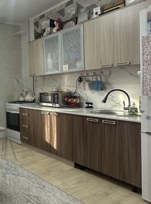 Продам  кух гарнитур 50.000 Тг