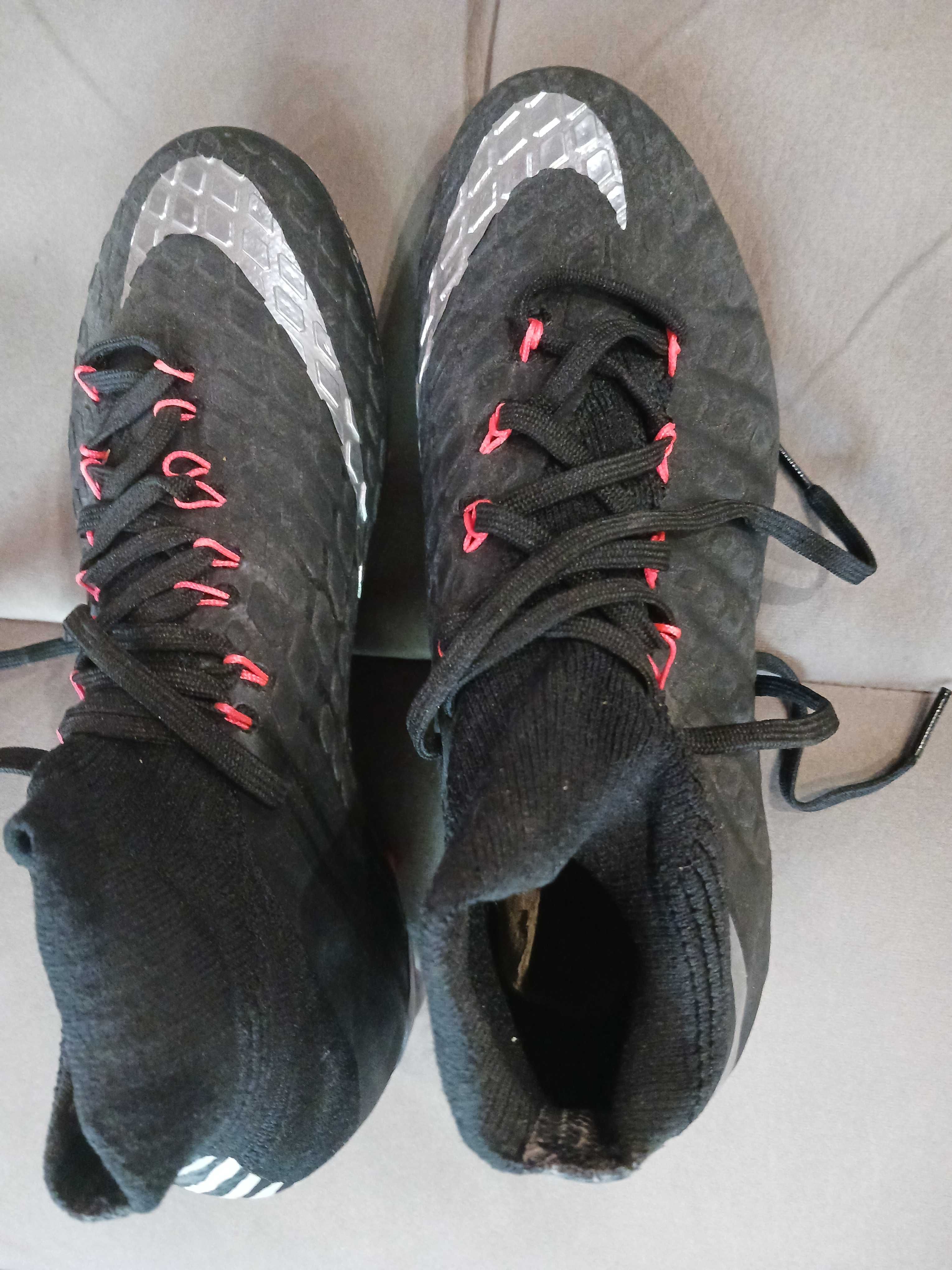 Продавам бутонки Nike