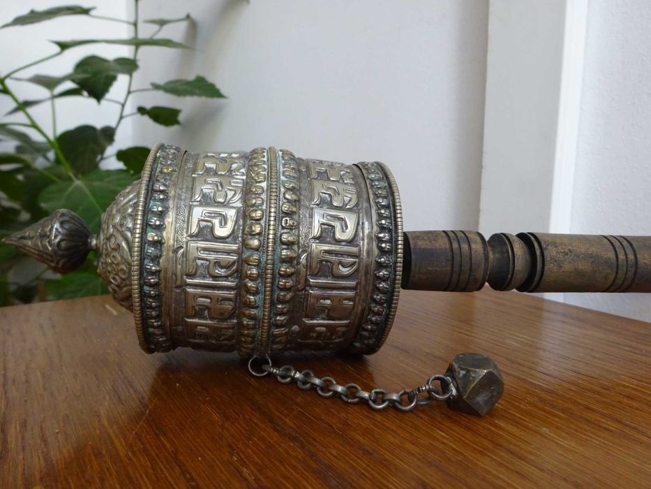 Roata Tibetana cu Mantra, argint tibetan| Vechi obiect de Cult Budist