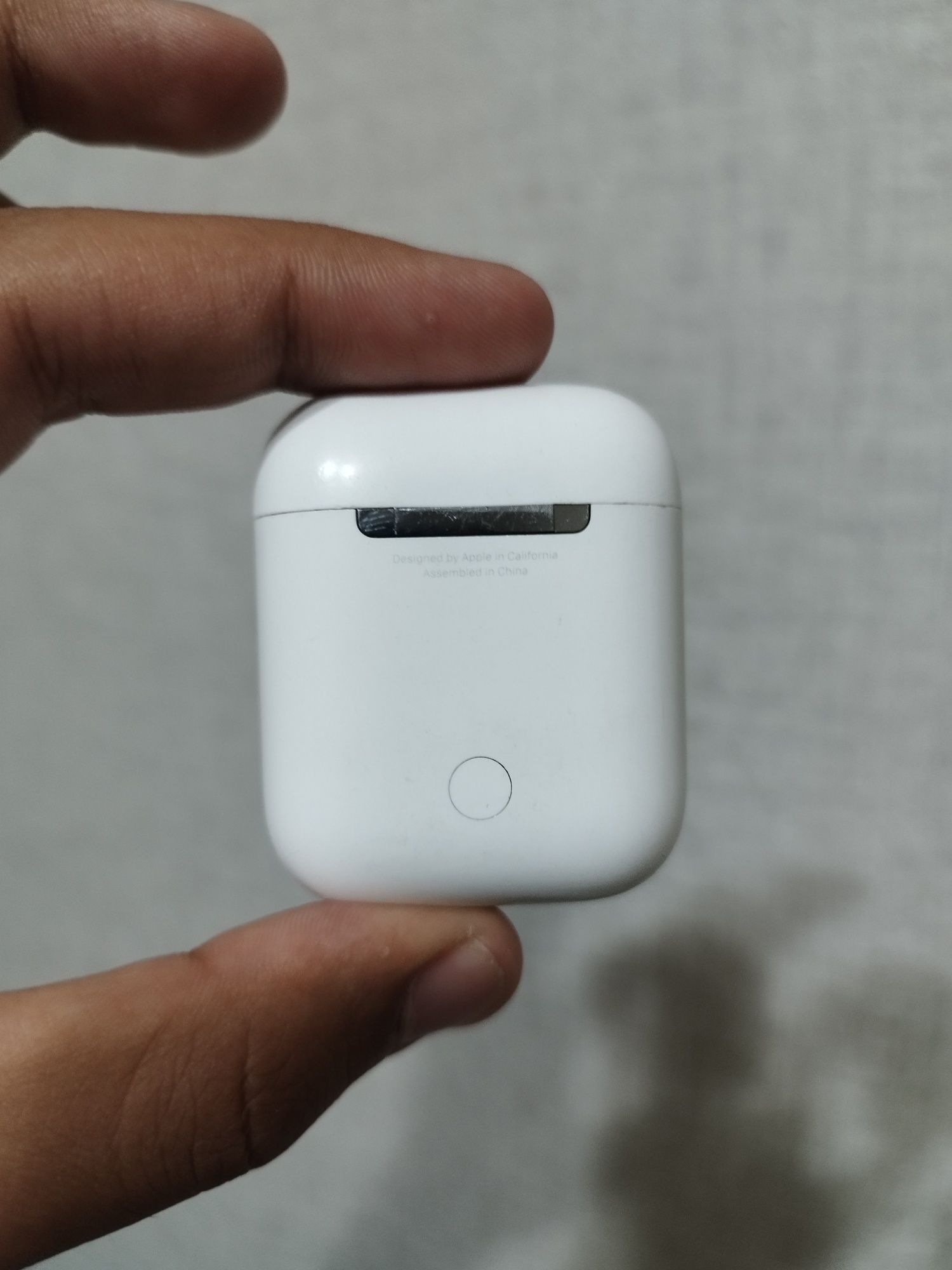 Airpods 2 sotladi