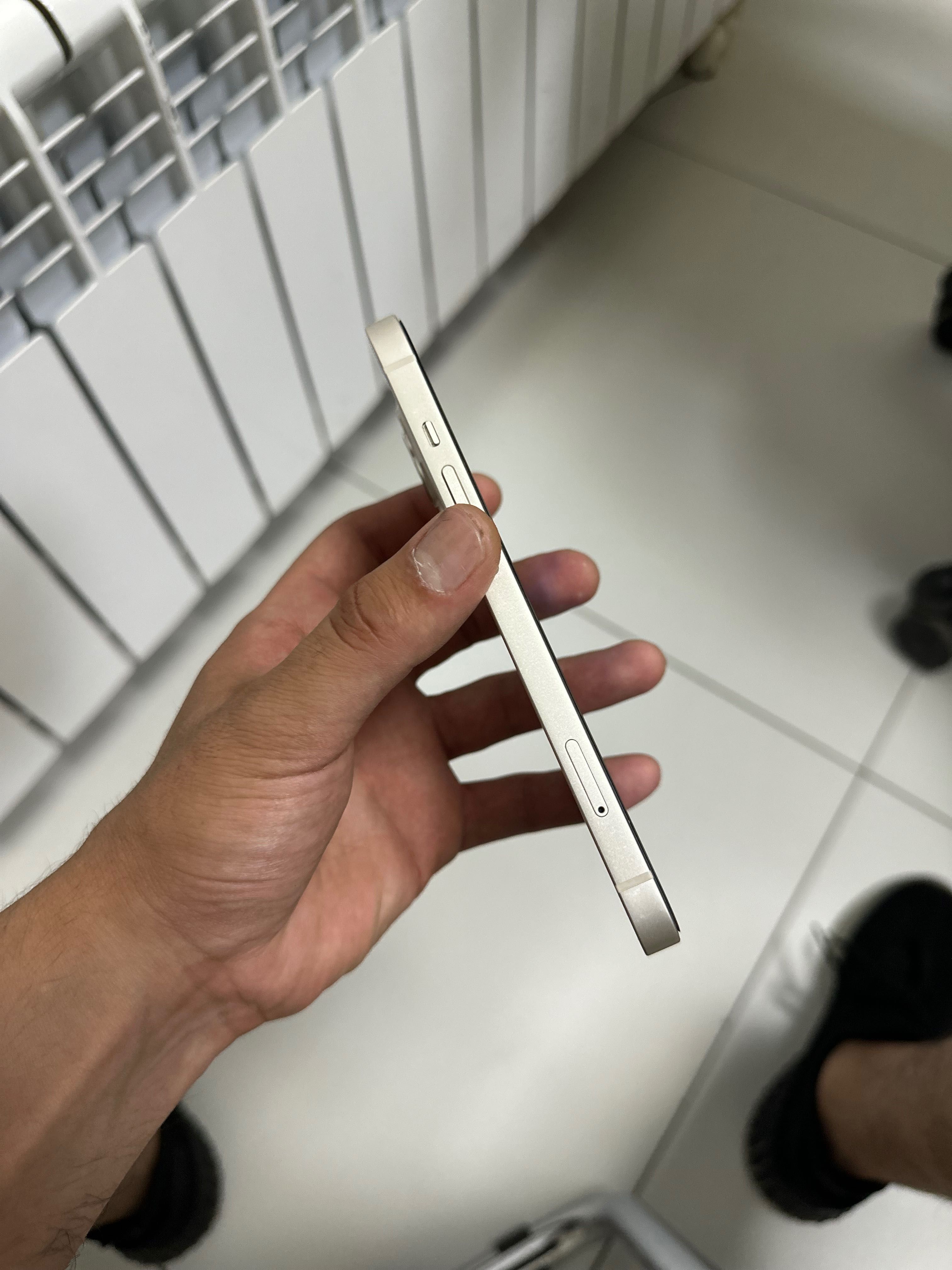 Iphone 13 ideal tinniq holatda