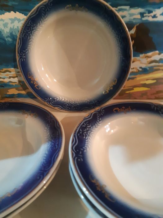 Тарелки  кобальт новые