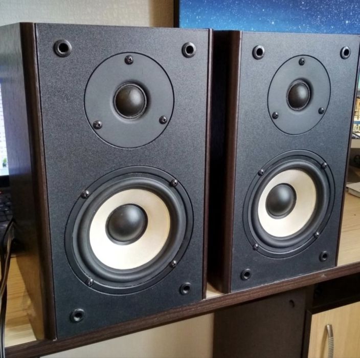 Колонки Microlab Solo 1