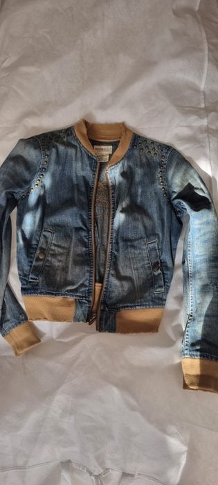 Vand paltoane +geaca dama .