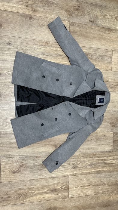 Продам пальто мужское