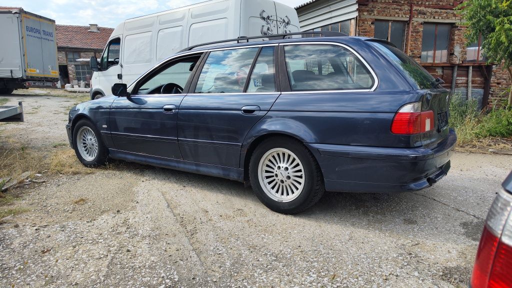 Bmw e39 На Части