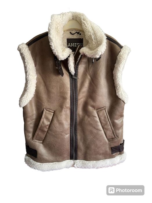 Страхотен дамски елек