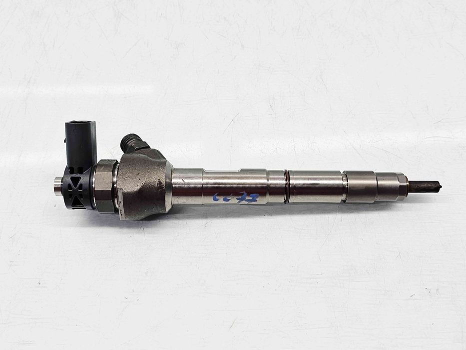 Injector  Volkswagen Caddy IV Van (SAA, SAH) [Fabr 2015-2024] 04L13027