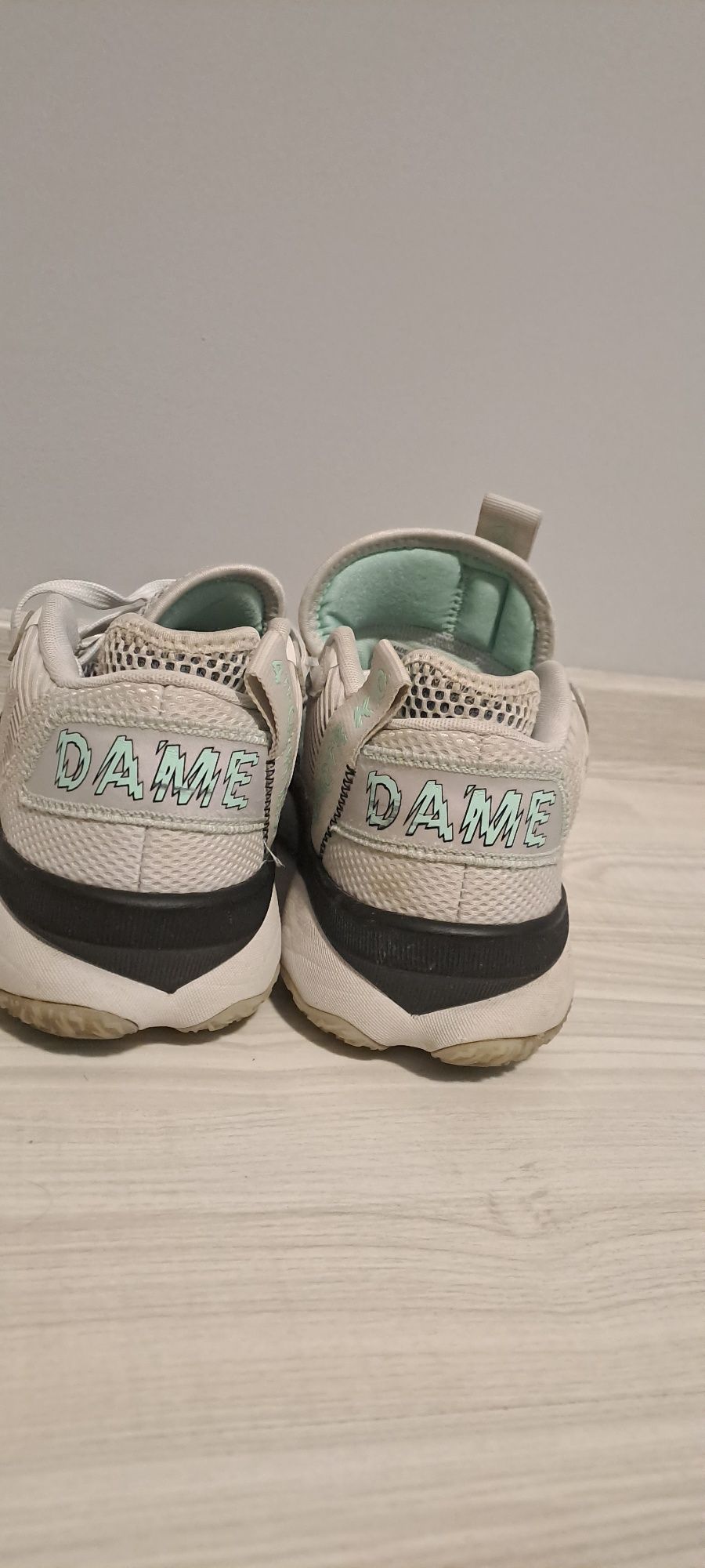 Adidas dame 8 38