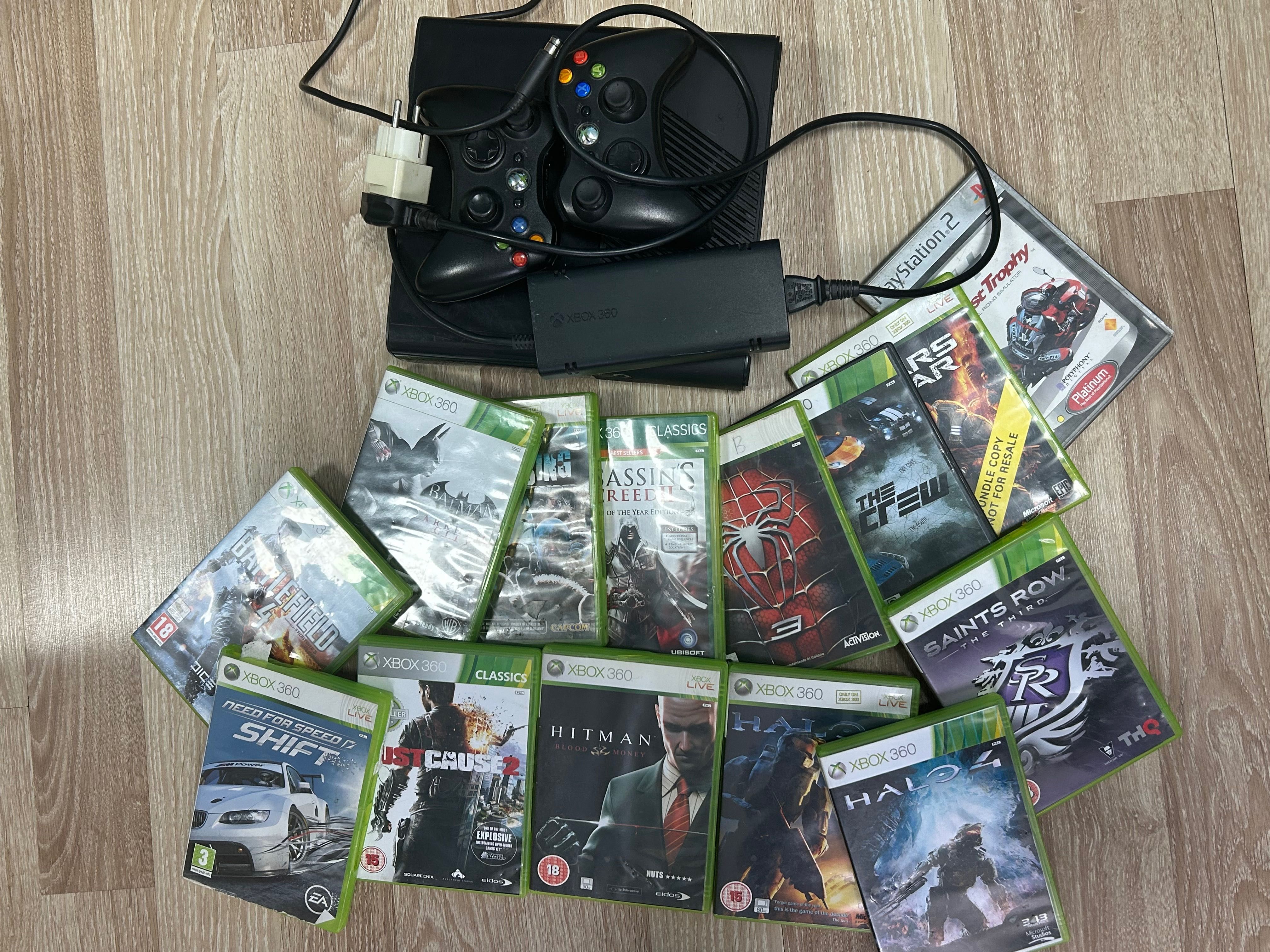 Xbox360 със един джойстик и 14 игри