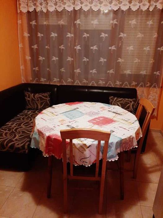 Дава се под наем Двустаен апартамент в Бургас, Възраждане - 40 кв.м за 175 € - Снимка #4