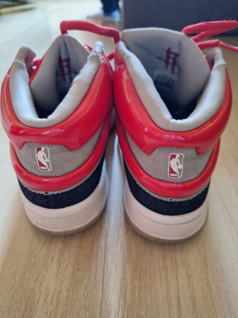 Баскетболни обувки Adidas